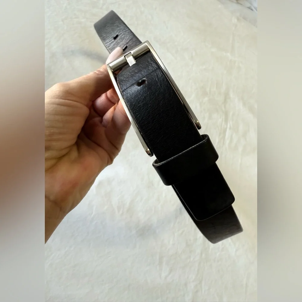 Araldi | Women’s XL (34”) | Black Leather Belt Silver Buckle | Made In Italy